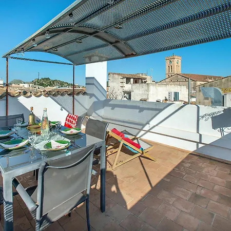 Owl Padrina - Walking To The Old Town * Pollença