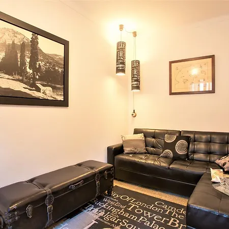 Owl Padrina - Walking To The Old Town Hébergement de vacances Pollença