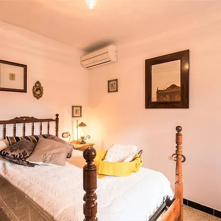 Owl Padrina - Walking To The Old Town 펜션 *