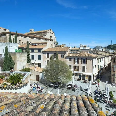 Owl Padrina - Walking To The Old Town 펜션